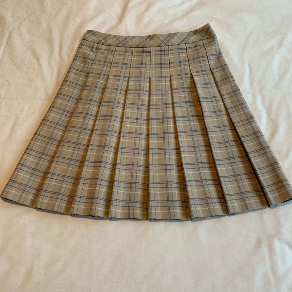 Sunday Best Olive Knee-length Pleated Skirt - Picture 3 of 8
